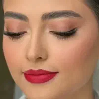 رنگ و لایت و میکاپ با قیمت مناسب