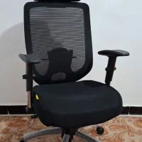 صندلی مدیریتی کادی نو مدل پشت توری VIP