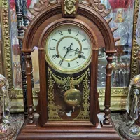 ساعت رومیزی قدیمی