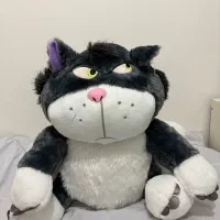 عروسک لوسیفر