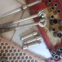 بوکس و آچار قدیمی|کلکسیون اشیاء عتیقه|اندیشه, اندیشه فاز ۳|دیوار