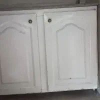 زیر قیمت به علت جابجایی کابینت سالم همرا با سنگ