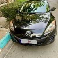 مزدا ۳ هاچبک مشکی مدل ۱۳۹۰