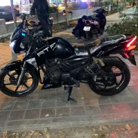 اپاچی ۱۸۰ مدل ۹۳