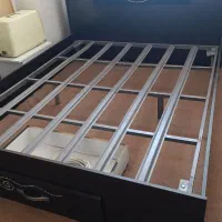 تخت دونفره نو بدون تشک بدون خطو خش