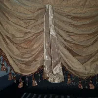 پرده و والان کاملا سالم درحد