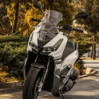 موتور سیکلت همتاز ADV 160 اسکوتر مدل۱۴۰۴
