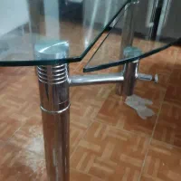 دستگ میز شیشه‌ایی با پایه های استیل ۶ نفره