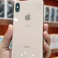 اپل iPhone XS Max با حافظهٔ ۶۴ گیگابایت