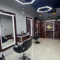 دکوراسیون مغازه آرایشگاه سالم درحد