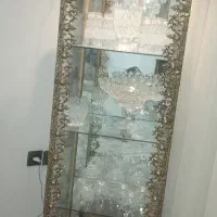 یک عدد بوفه کاملا برنز بسیار تمیز و در حد نو