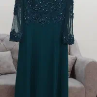 چنددست لباس مجلسی درحد یبار استفاده شده