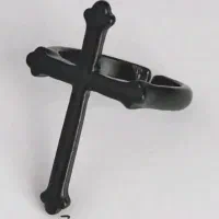 انگشتر و فلش