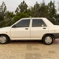 پراید ۹۸ لاکاغذ