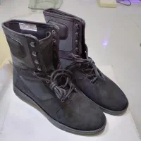 بوت دنیلی سایز ۴۳ آکبند پا نخورده