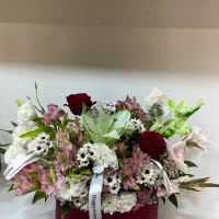 انواع دسته گل باکس گل و گیاه طبیعی