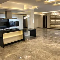 ۱۷۰ متر ( تخلیه ) ۳ خواب مستر ( بلوار ۲۴ متری )