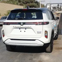 سوزوکی ویتارا هیبرید، مدل ۲۰۲۴ سقف مشکی دو دف