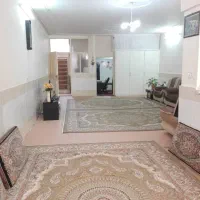 یک-واحد-زیرزمین-130-متر-راه-جدا