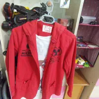 مقداری لباس درحد نو|لباس|یزد, |دیوار