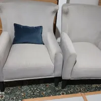 مبل ۴ نفره کرم رنگ