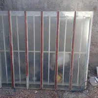 درب پنجره ساختمان