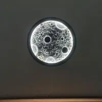 تایلو و آیینه ماه