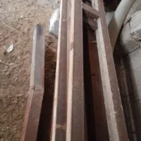 آهن شاب با قیچی