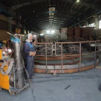استخدام نیروی کار جهت مونتاژ و تمیزکاری اسکلت فلزی