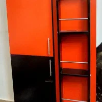 کمد در حد نو کاملا سالم