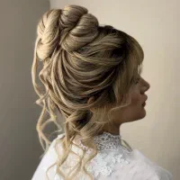 شنیونکار حرفه ای،براشینگ کار،خدمات میکاپ شنیون
