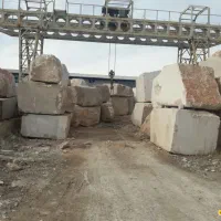 کارگر ماهر برش سنگ و سنگ cnc