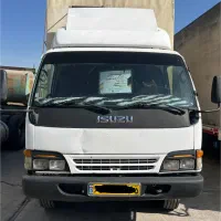 ایسوزو ۶ تن چهار چراغ مدل ۸۴
