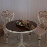 میز غذاخوری پلیمری