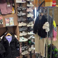 پوشاک و اکسسوری کودک وارداتی به صورت عمده و تکی|کفش و لباس بچه|تهران, فلسطین (میدان انقلاب)|دیوار