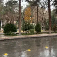 فروش-منزل-ویلایی-مناسب-سکونت-و-ساخت-و-ساز