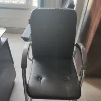 صندلی چرمی