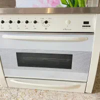 فر گاز ۵ شعله تمیز و سالم