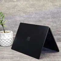 سرفیس لپتاپ ۳