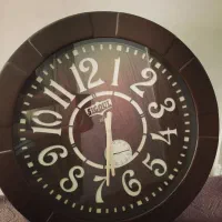 ساعت دیواری و تزئینی