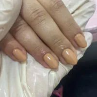 کاشت ناخن (آموزش صفر تا صد ۳،۵۰۰)|خدمات آرایشگری و زیبایی|ساری, |دیوار