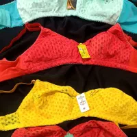 سوتین|لباس|مریوان, |دیوار