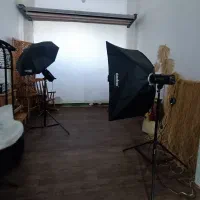 فلاش آتلیه ۳ عدد به همراه سه پایه و رادیو فلاش