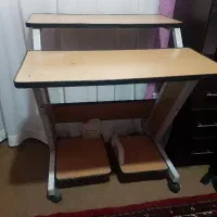 میز تحریر و میز کامپیوتر