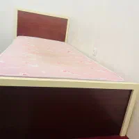 فروش تخت یک نفره در حد نو سالم وتمیز|تخت و سرویس خواب|شاهرود, |دیوار