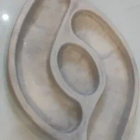 ظرف پذیرایی رگه دار