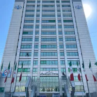 راپل نما پیچ رولپلاک شستشو رنگ نورپردازی در ارتفاع
