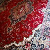 یک جفت فرش ۹ متری و هفت تخته فرش ۶ متری و ۱۲ متری