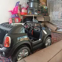 ماشین شارژی بزرگ