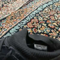 کفش پسرانه|کیف، کفش، کمربند|صدرا-فارس, فاز ۱|دیوار